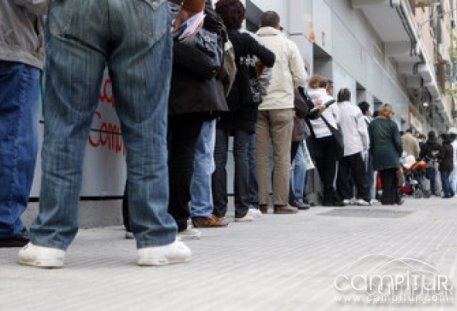 Sólo el 6,5 % de los parados extremeños consigue encontrar empleo de un trimestre a otro 